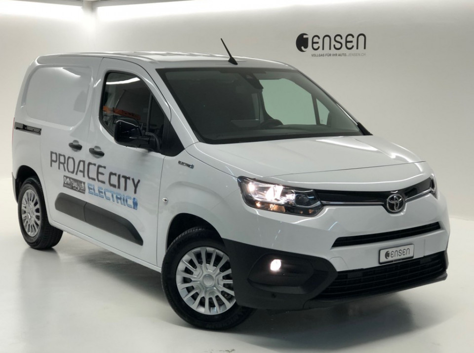 TOYOTA Proace City Van EV 50 kWh Active Medium