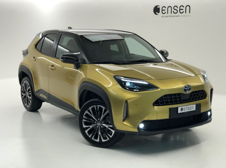 TOYOTA Yaris Cross 1.5 Elegant e-CVT AWDi
