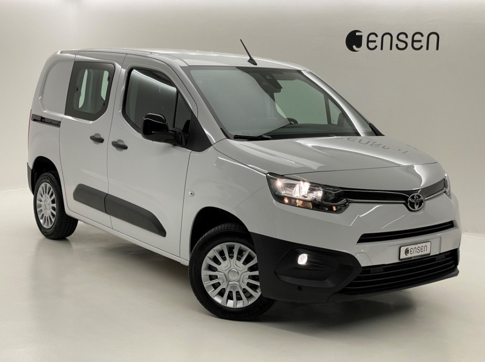 TOYOTA Proace City Van 1.2 Active Medium Automatik