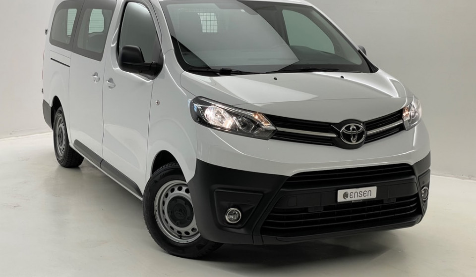 TOYOTA Proace Van L2 verglast 2.0 D Comfort