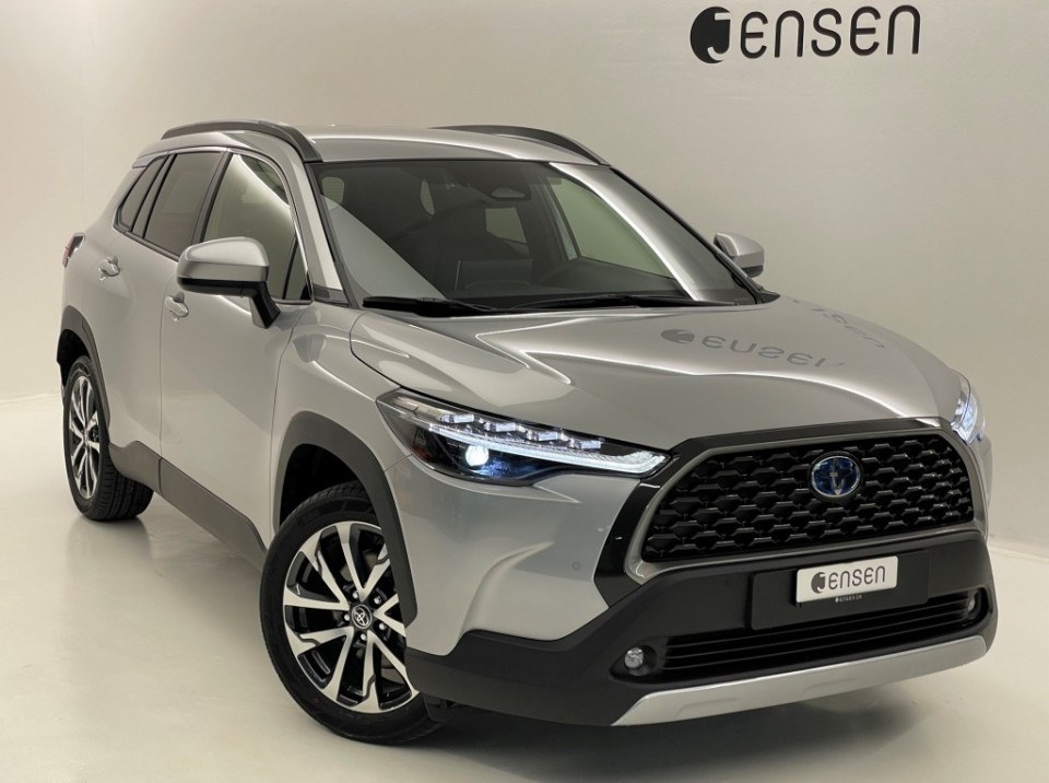 TOYOTA Corolla Cross 2.0 4WD Trend e-CVT