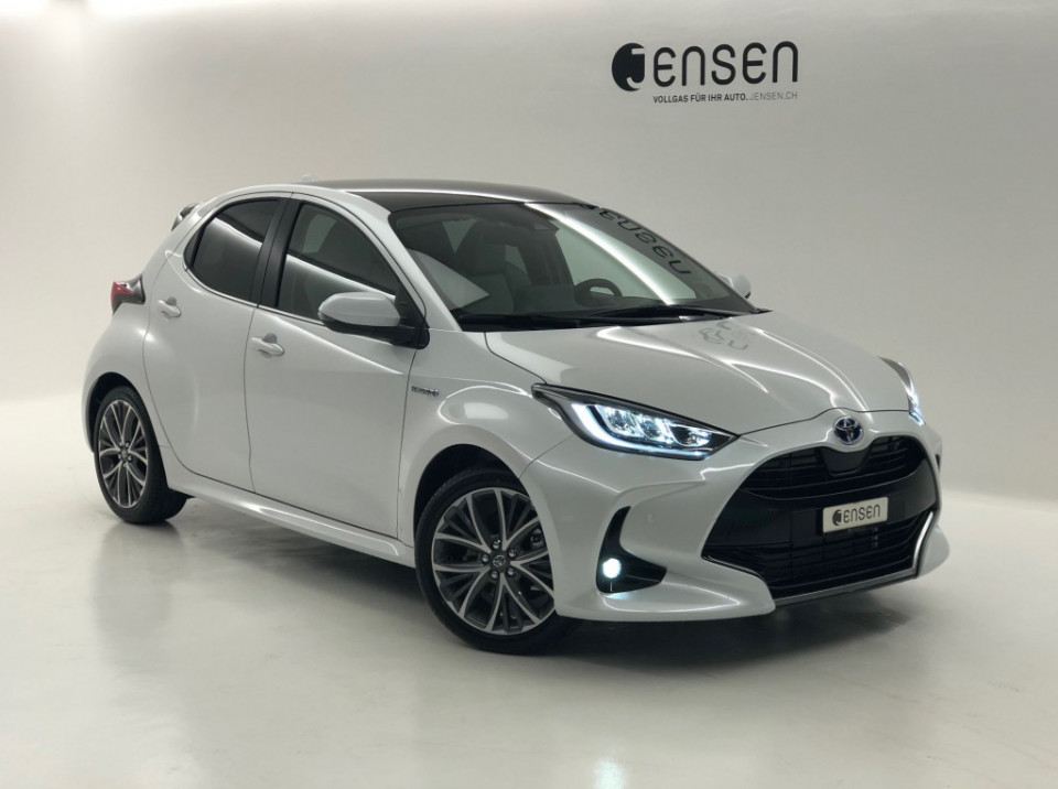 TOYOTA Yaris 1.5 Premium e-CVT