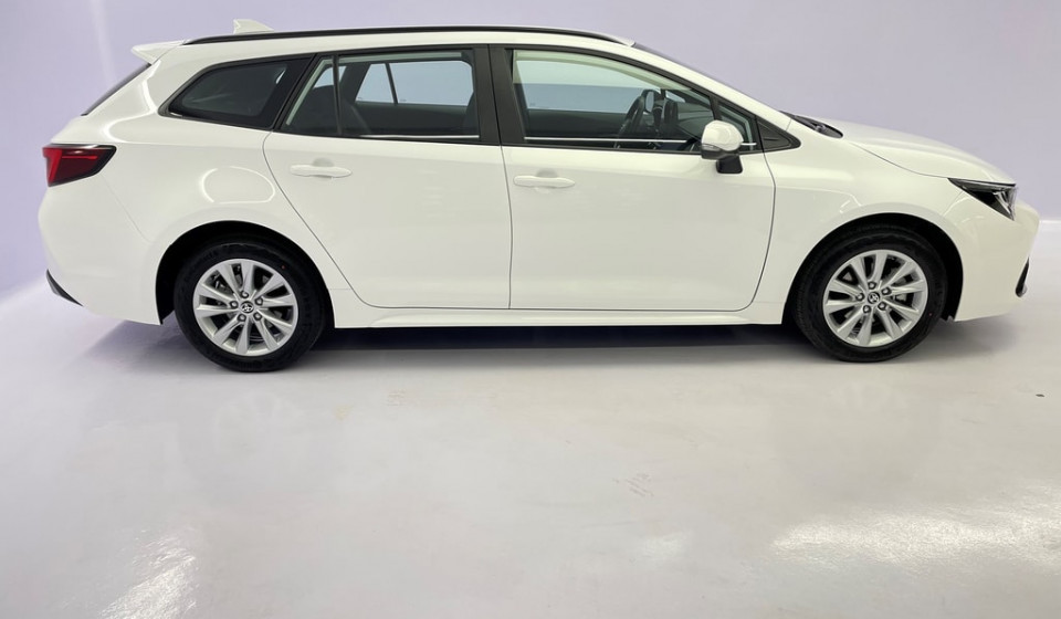 TOYOTA Corolla Touring Sports Hybrid 1.8 Comfort