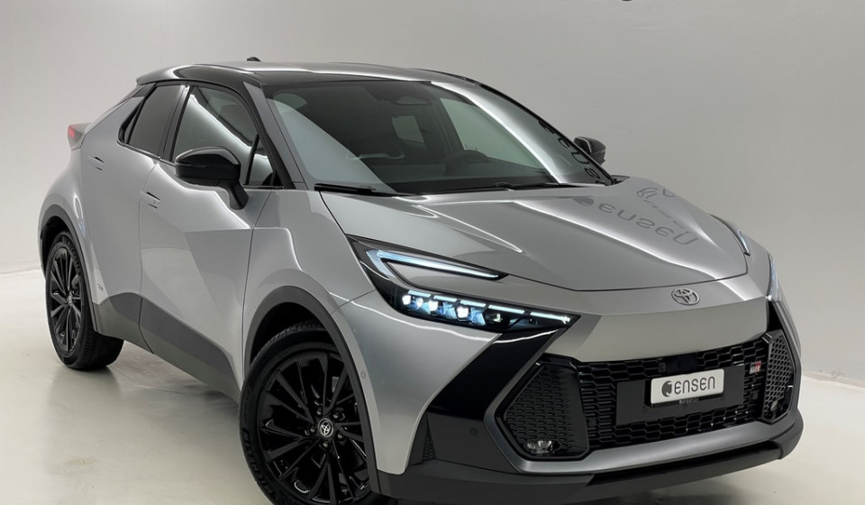 TOYOTA C-HR Hybrid 2.0 GR Sport AWD-i