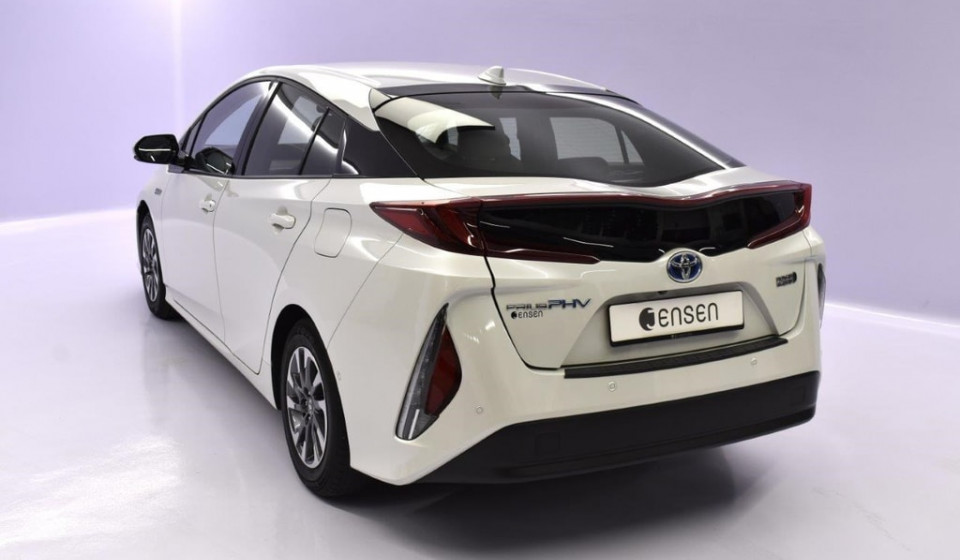 TOYOTA Prius Plug-in Hybrid 1.8 Premium