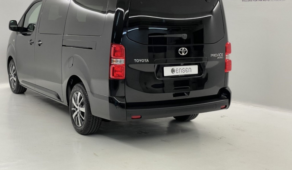 TOYOTA Proace Verso 2.0 D-4D VIP Long Automatic