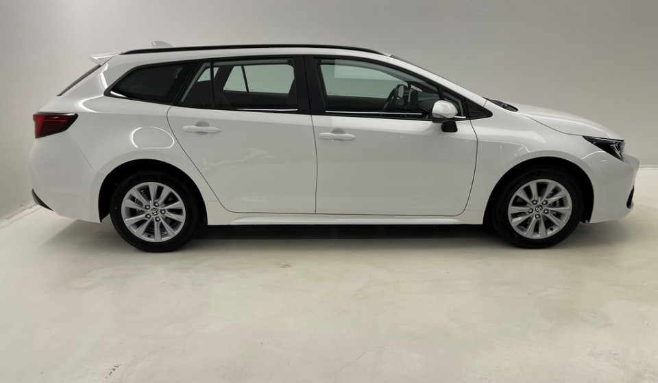 TOYOTA Corolla Touring Sports Hybrid 1.8 Comfort