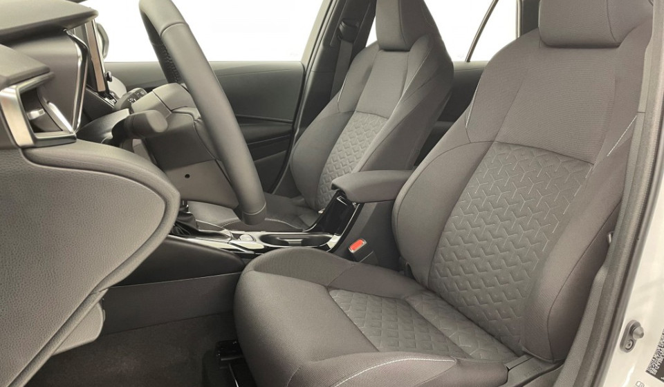 TOYOTA Corolla Touring Sports 1.8 HSD Comfort e-CVT