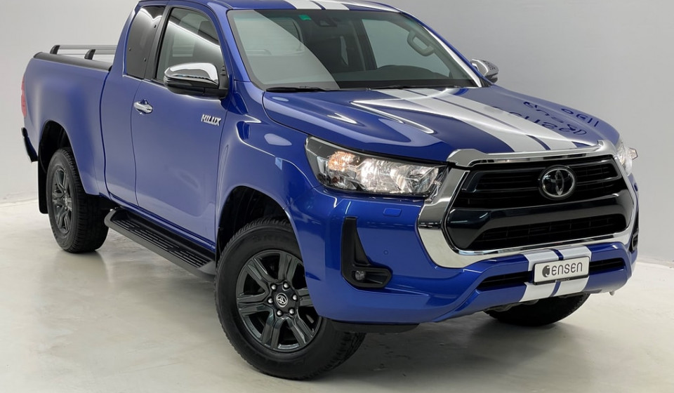 TOYOTA HI-LUX Extra Cab 2.4 D 150 Style AWD