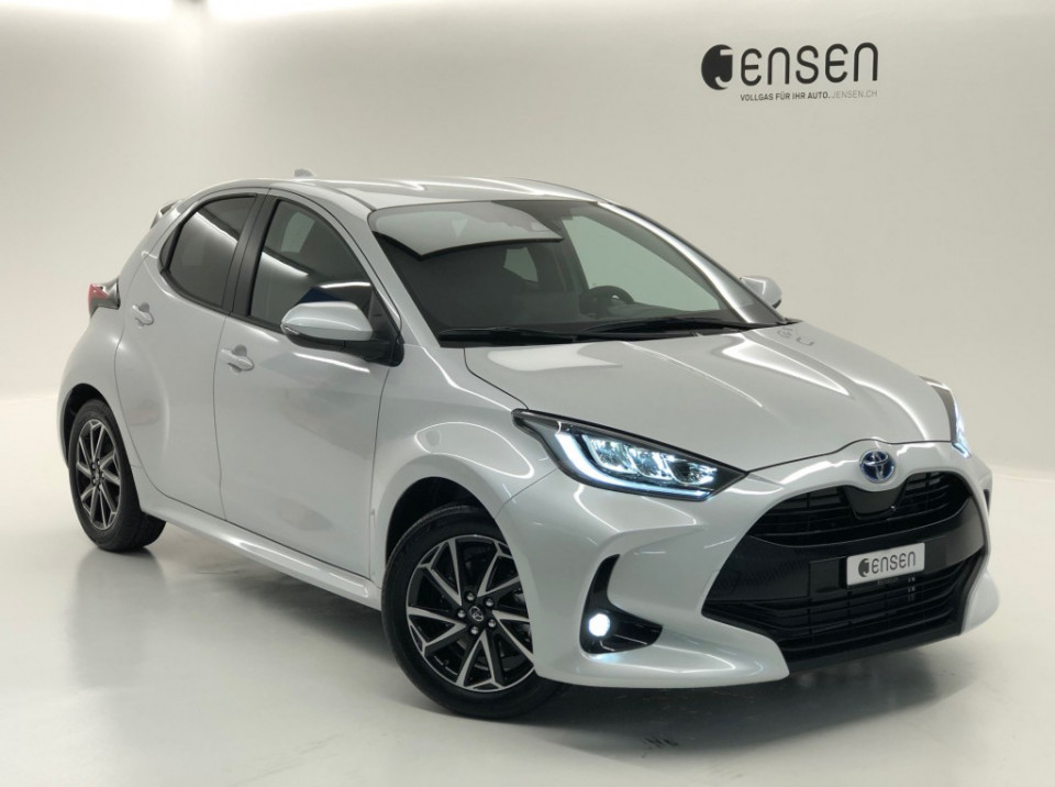 TOYOTA Yaris 1.5 Trend e-CVT