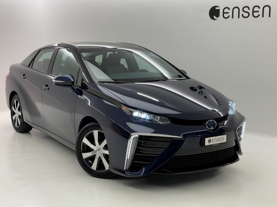 TOYOTA Mirai Fuel cell Premium